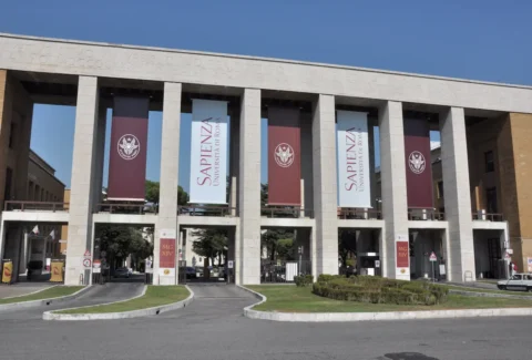 Sapienza Università Di Roma Ana Girişi — Cent-S Sınavıyla Ekonomi Ve Işletme Bölümlerine Kabul Yapan Üniversitelerden Biri